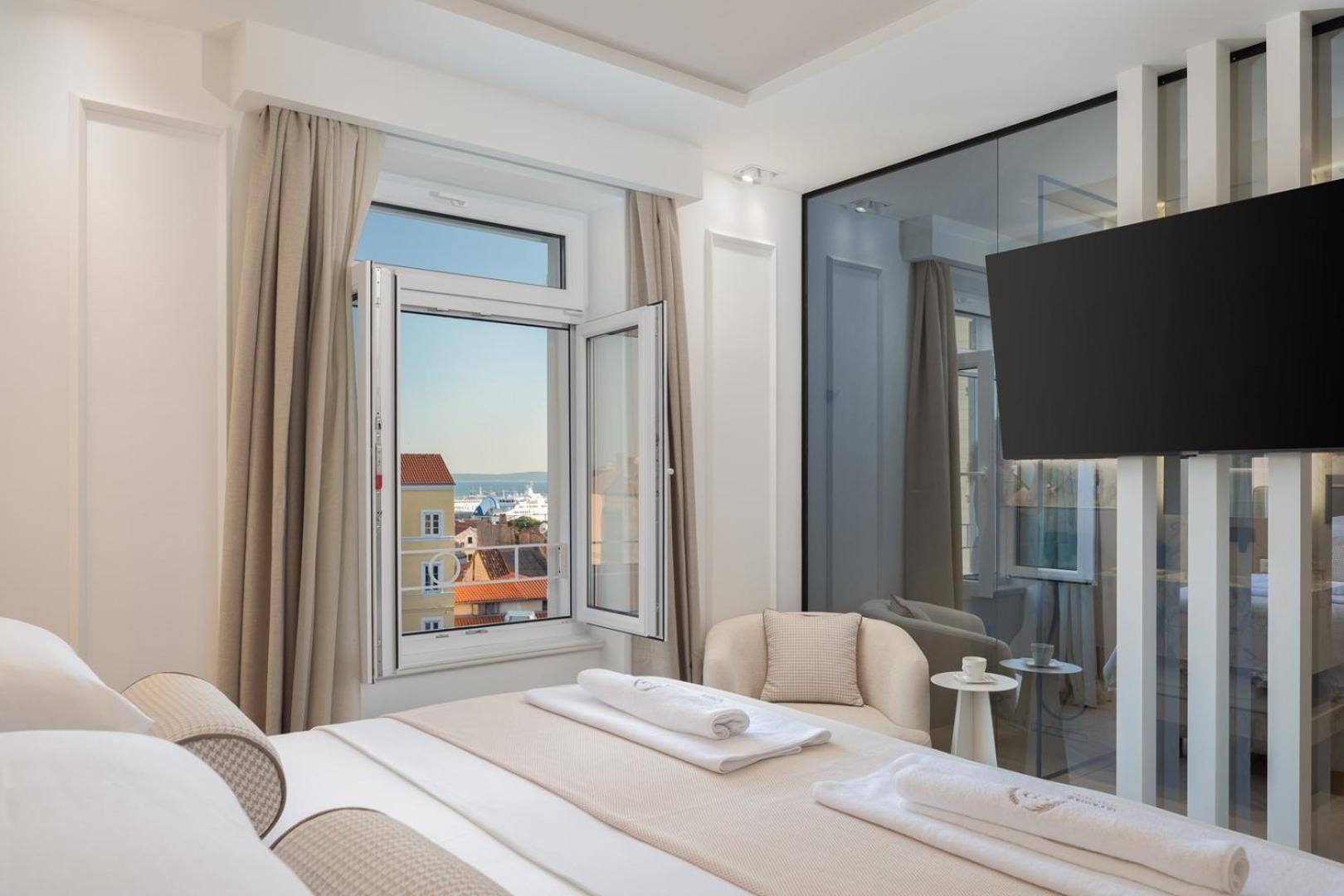 Luxury Rooms Le Prestige Few Minutes From Split'S Iconic Waterfront Экстерьер фото