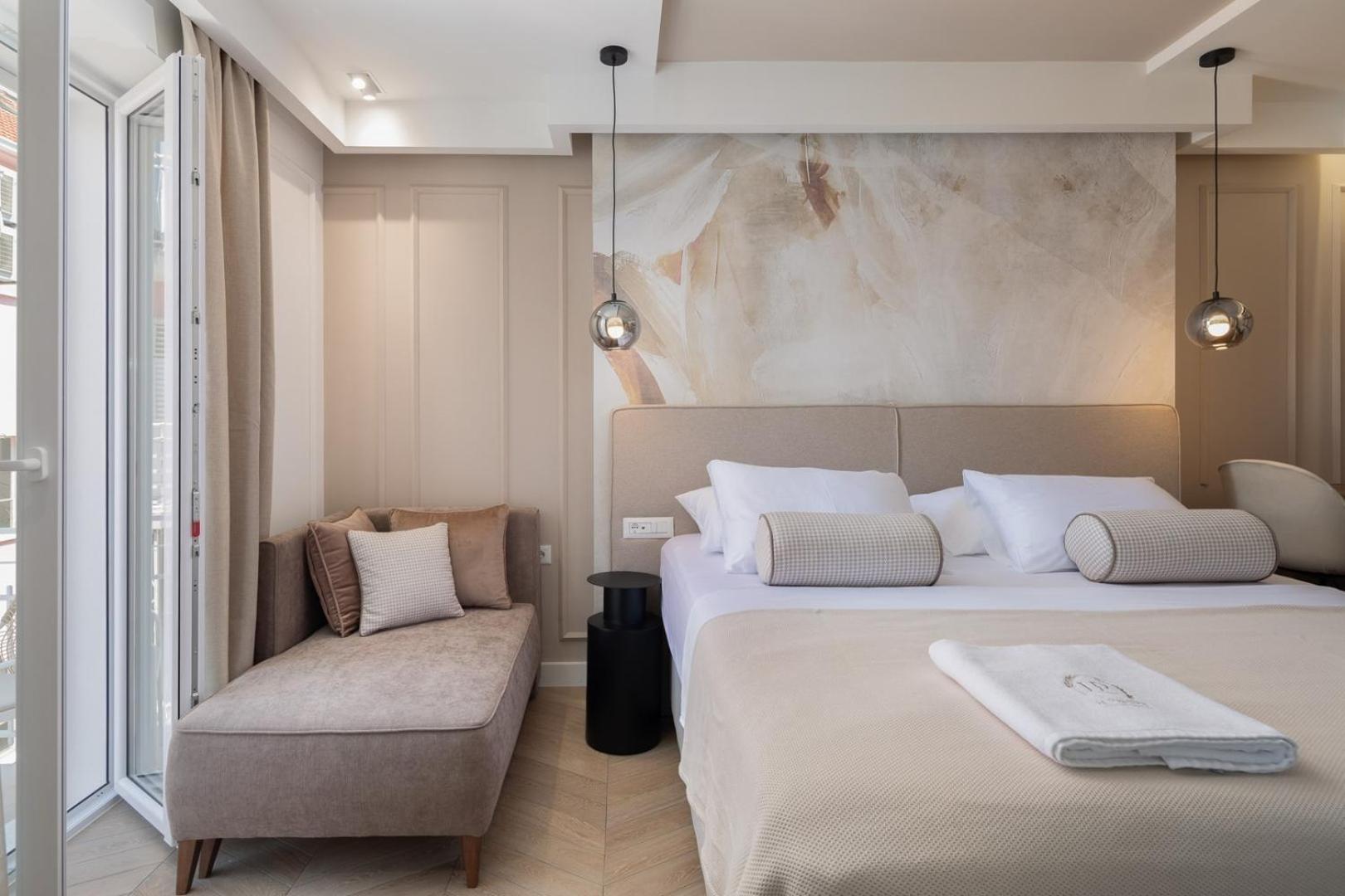 Luxury Rooms Le Prestige Few Minutes From Split'S Iconic Waterfront Экстерьер фото